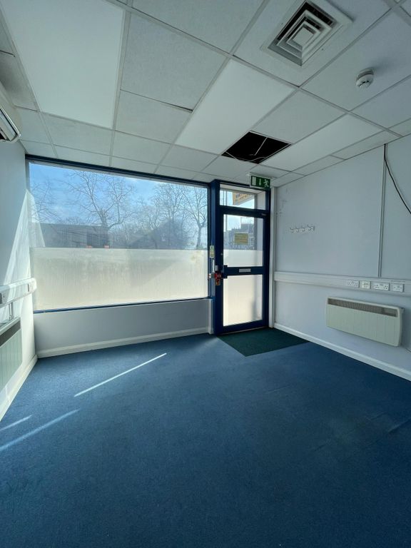 Property photo 2 of 19 153155Snr 21.Jpg