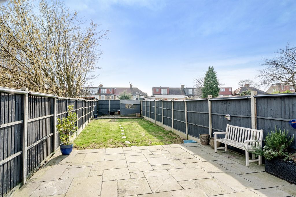 Property photo 2 of 12