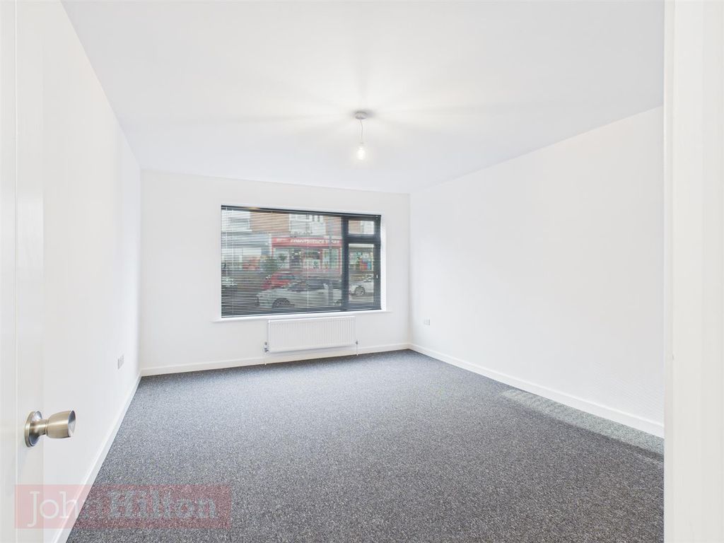 Property photo 2 of 6 Cam02534G0-Pr0622-Still003.Jpg