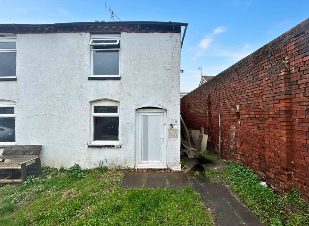 Property photo 2 of 6