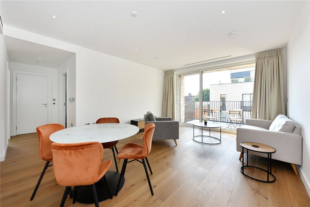 Property photo 1 of 15 Reception Room