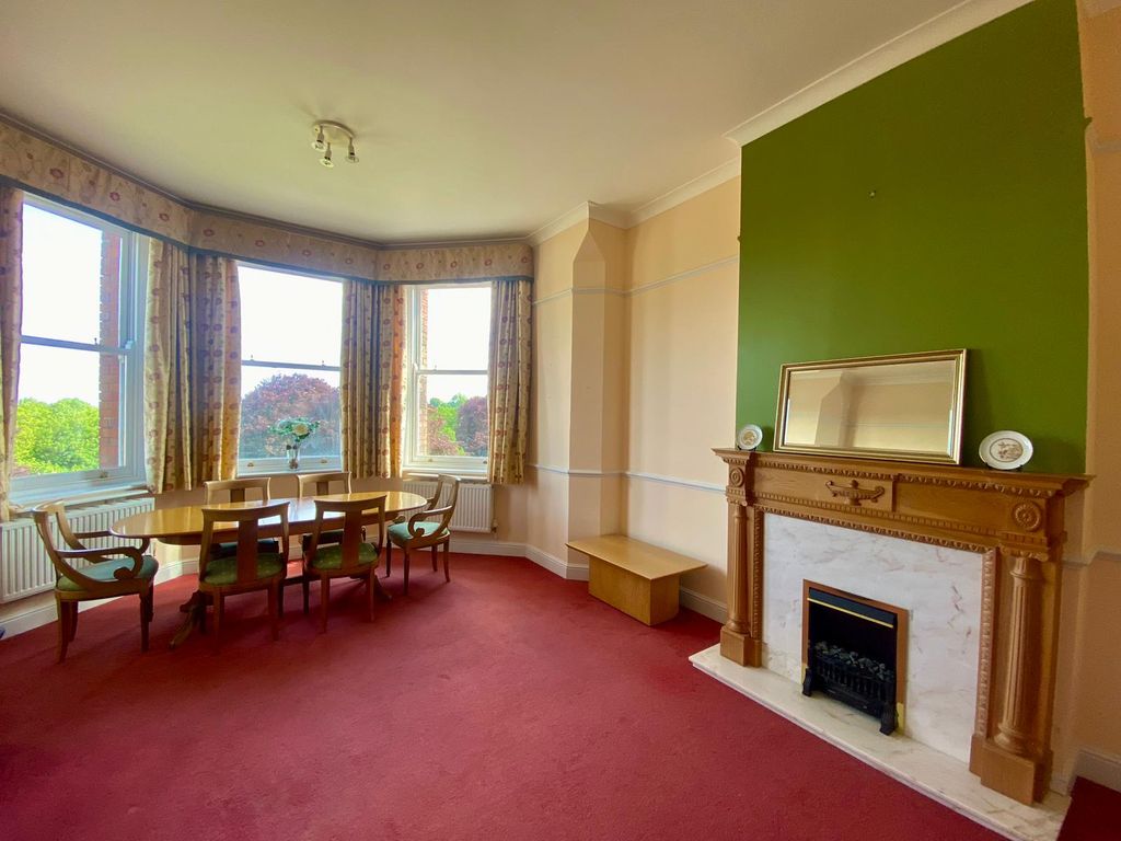 Property photo 1 of 29