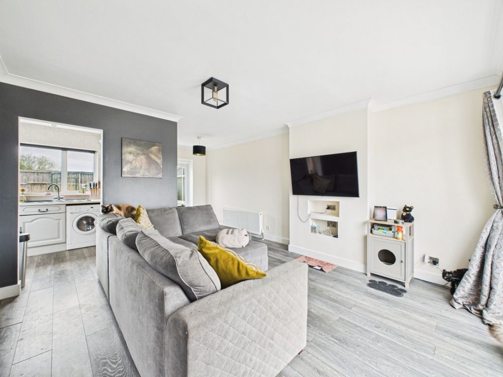 Property photo 3 of 12 3550358