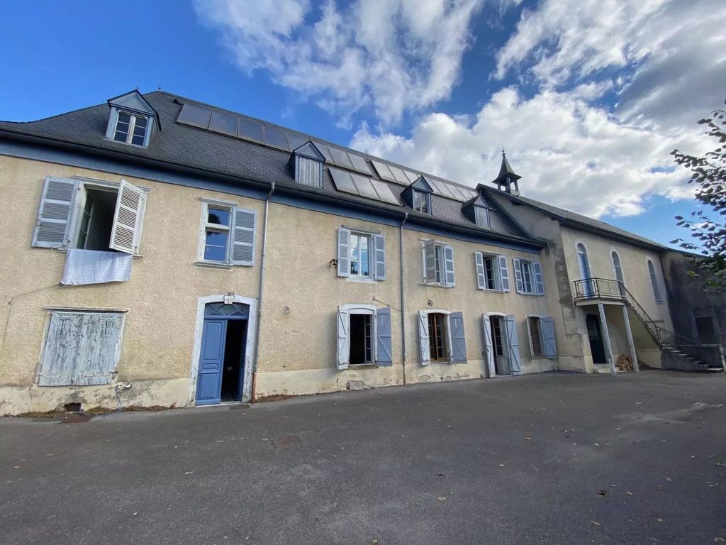 Property photo 1 of 6