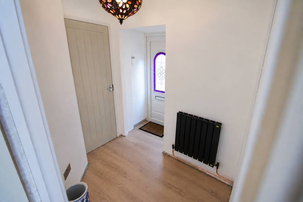 Property photo 3 of 32
