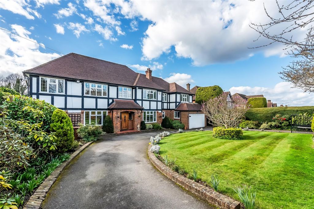 Property photo 1 of 47 22-Golf-Side-51.Jpg