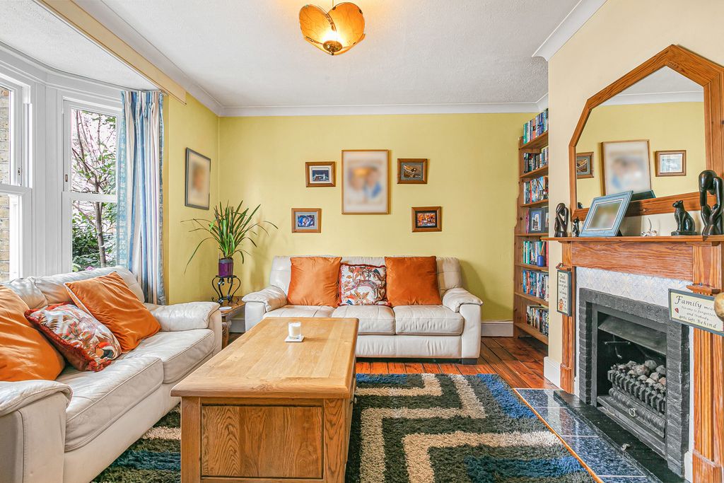 Property photo 3 of 21 Reception Room