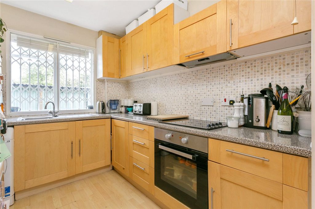 Property photo 3 of 11 Picture No. 06