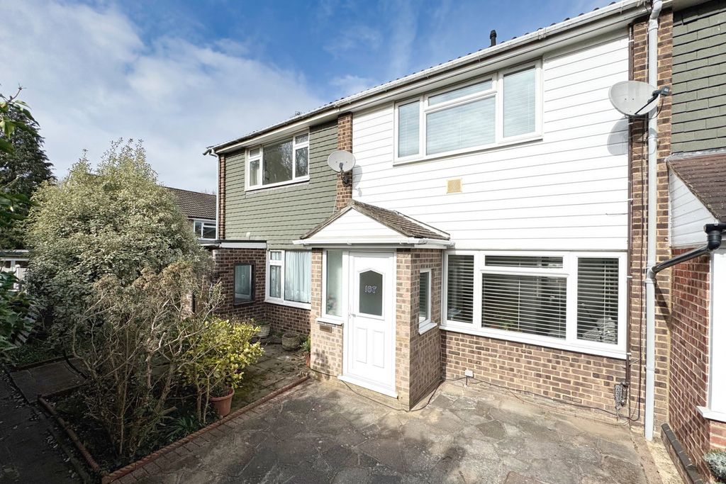 Property photo 2 of 13