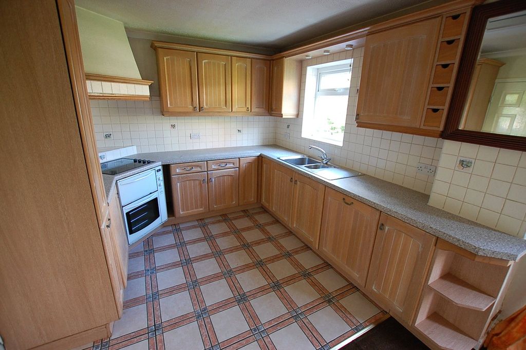 Property photo 3 of 19 Picture No. 21