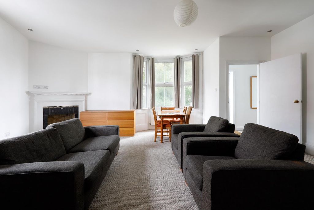 Property photo 3 of 19 Img_1091.Jpg