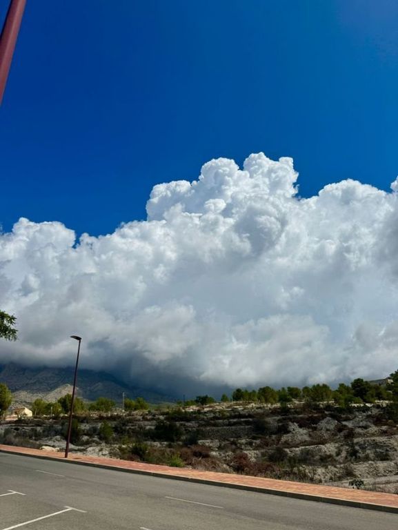 Property photo 1 of 29