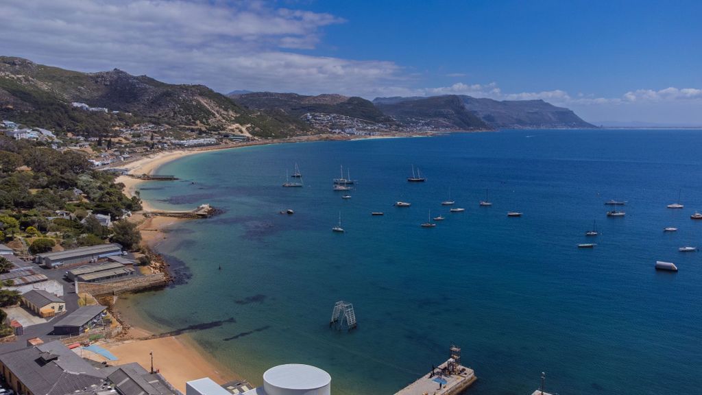 Property photo 3 of 40 Sim1725910