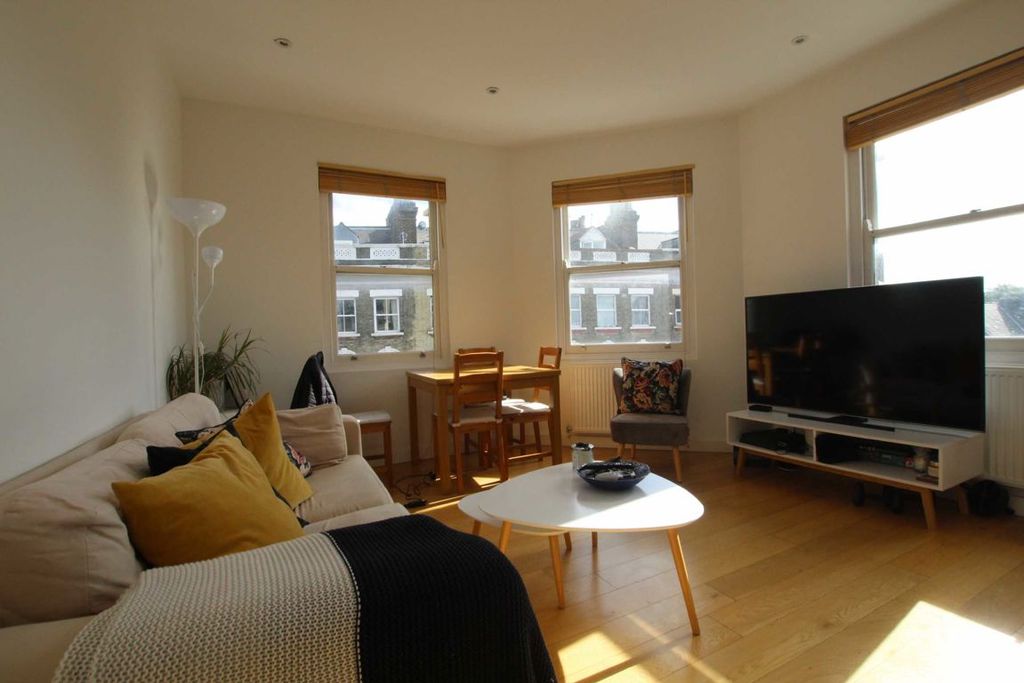 Property photo 2 of 4