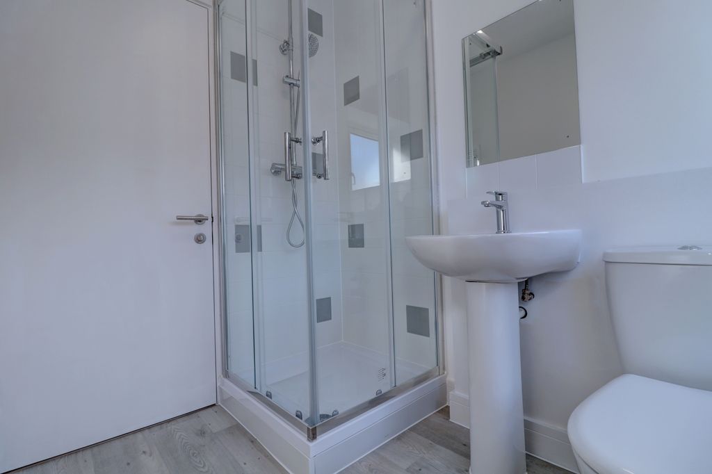 Property photo 2 of 7 Picture No. 08