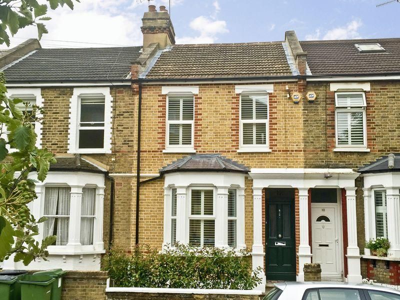 Property photo 1 of 6