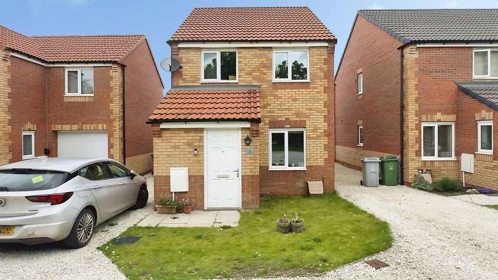 Property photo 1 of 21