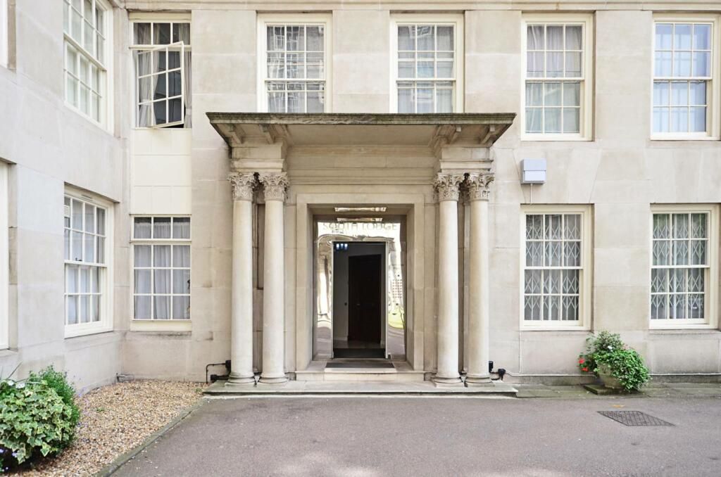 Property photo 3 of 7 Photo 6