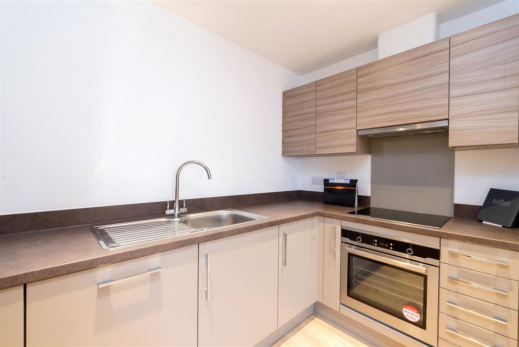 Property photo 3 of 6 Kit 12 Tanner House.Jpg