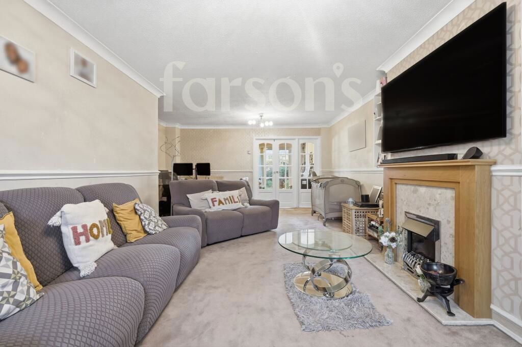 Property photo 3 of 18