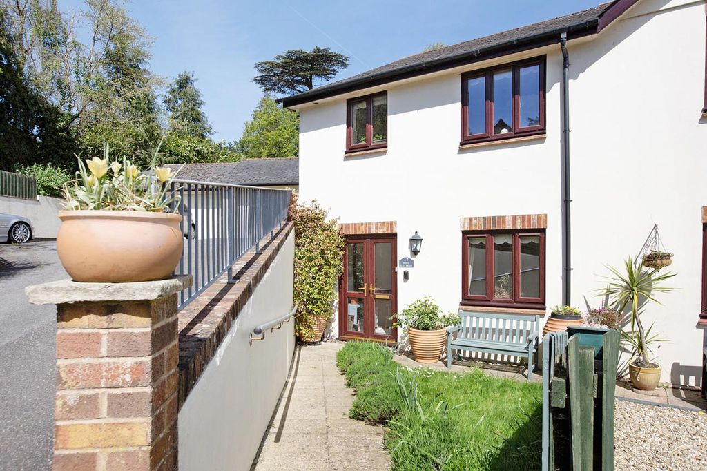 Property photo 1 of 26