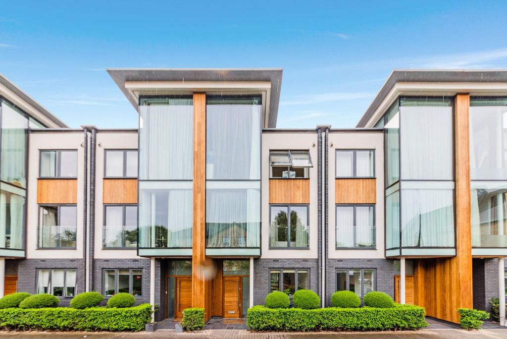 Property photo 1 of 11 Image