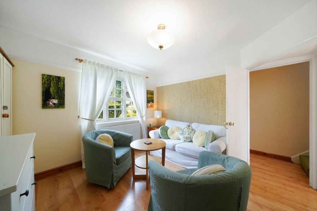 Property photo 3 of 18