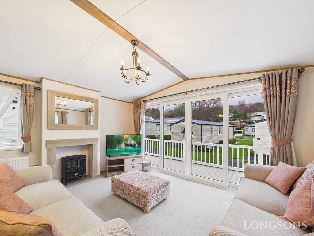 Property photo 3 of 22 Cam02173G0 Pr0346 Still049