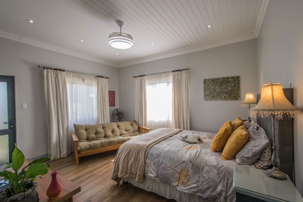 Property photo 3 of 23 1Sr1697555