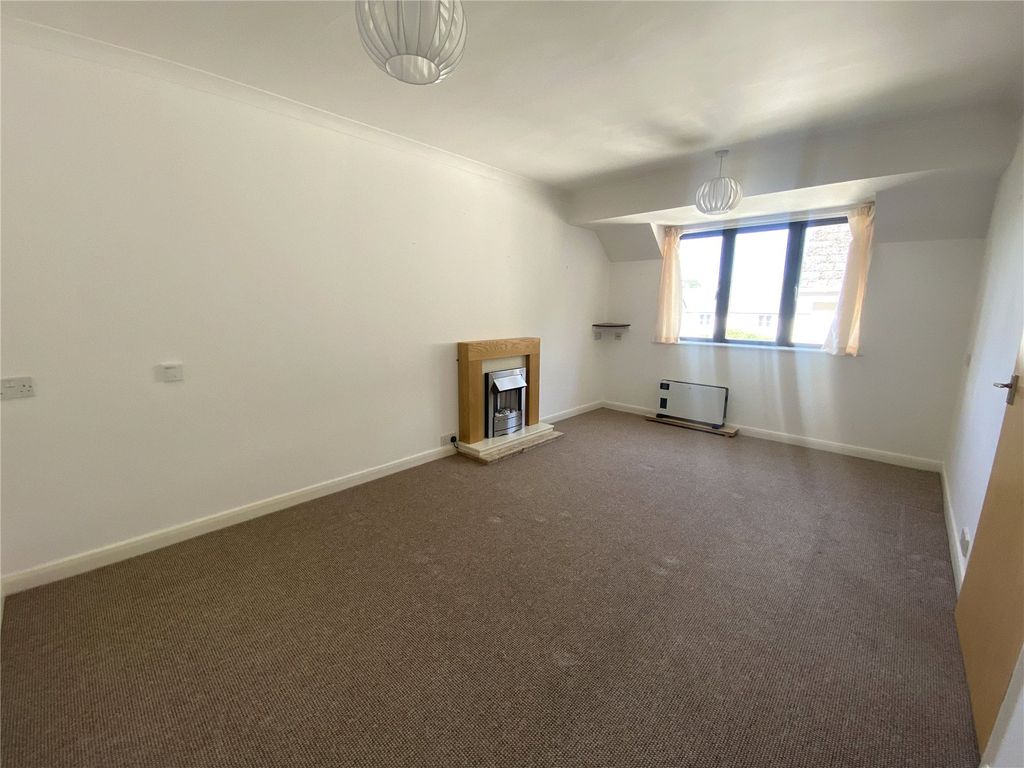Property photo 3 of 7 Picture No. 20