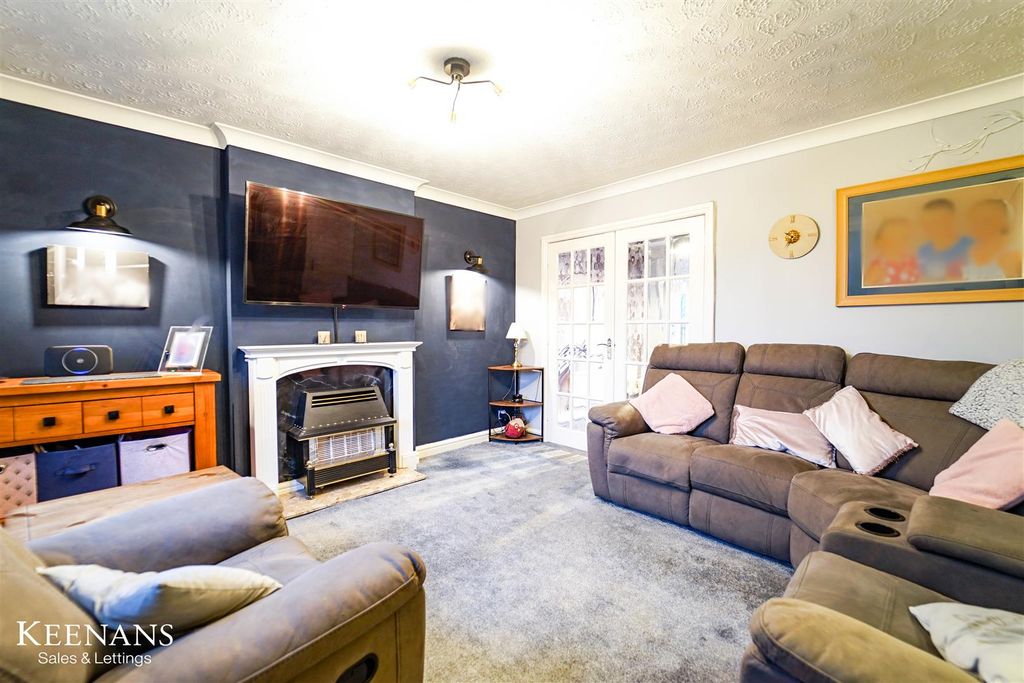 Property photo 2 of 15 2.Jpg