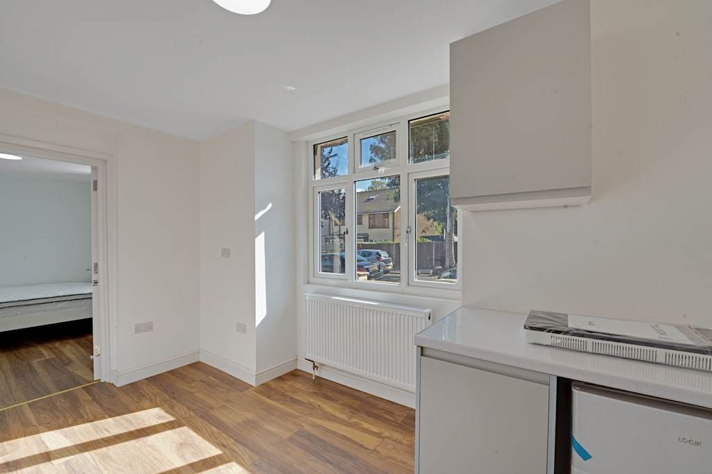 Property photo 1 of 4