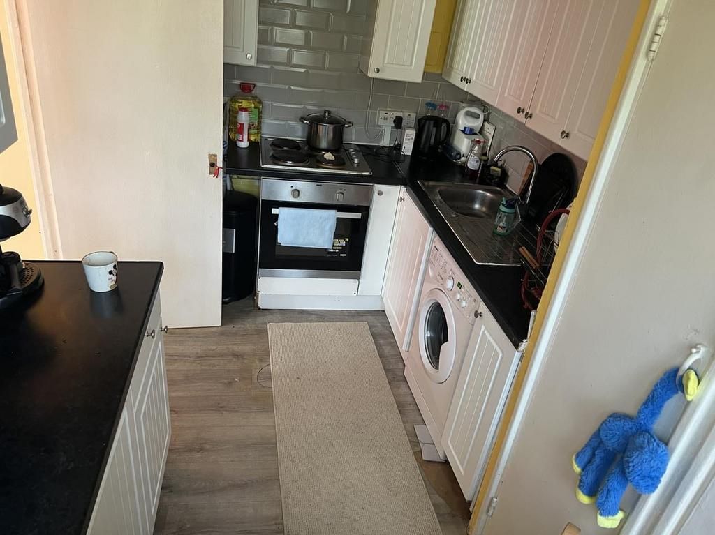Property photo 2 of 5