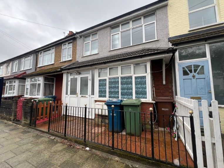 Property photo 1 of 7