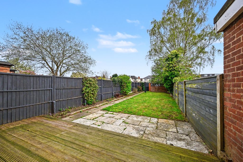 Property photo 2 of 19