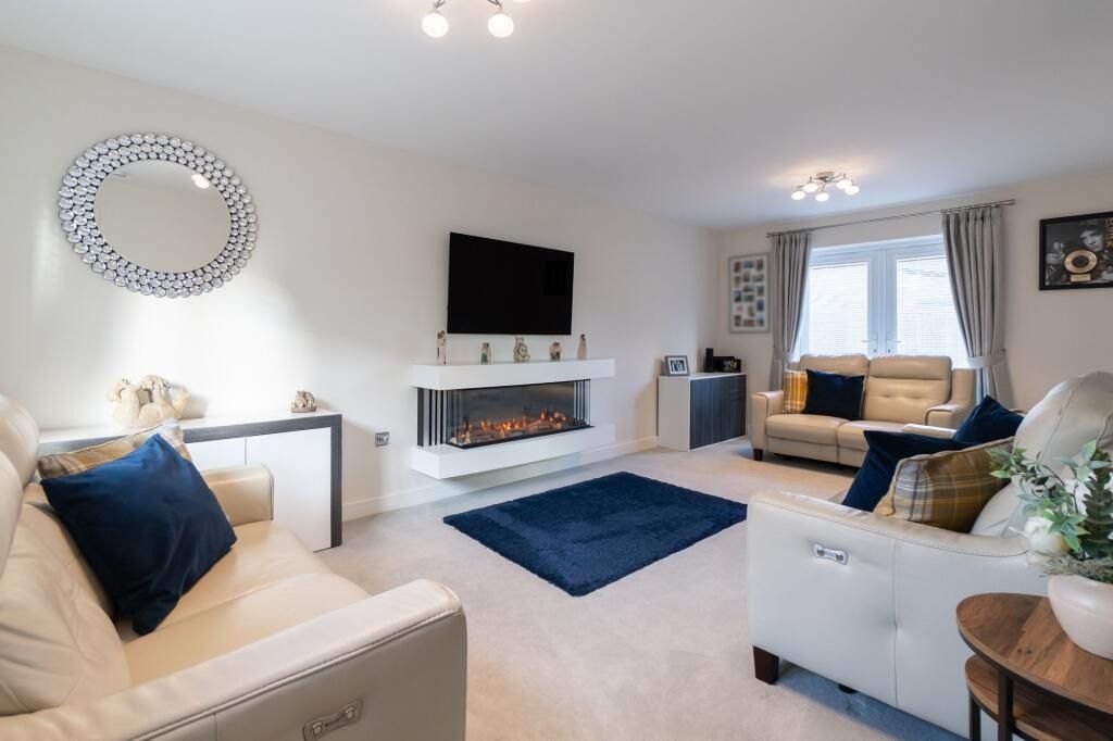 Property photo 2 of 25 5070783