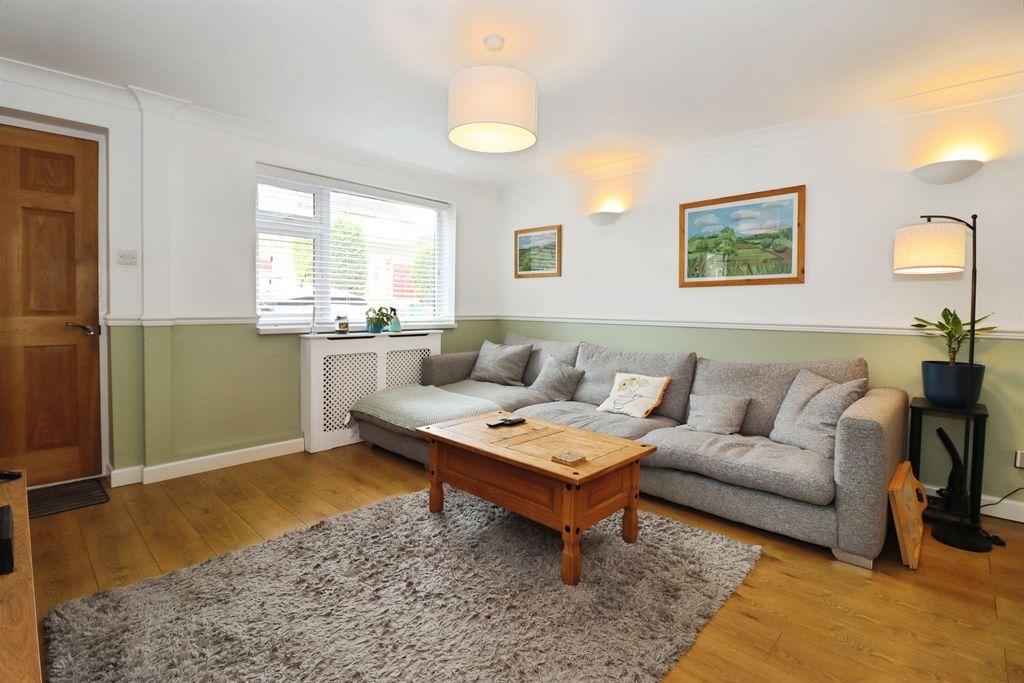 Property photo 2 of 15
