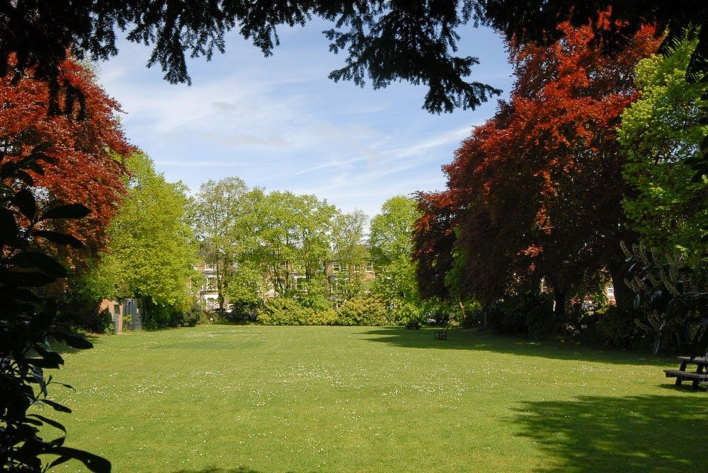 Property photo 3 of 10 The Gardens