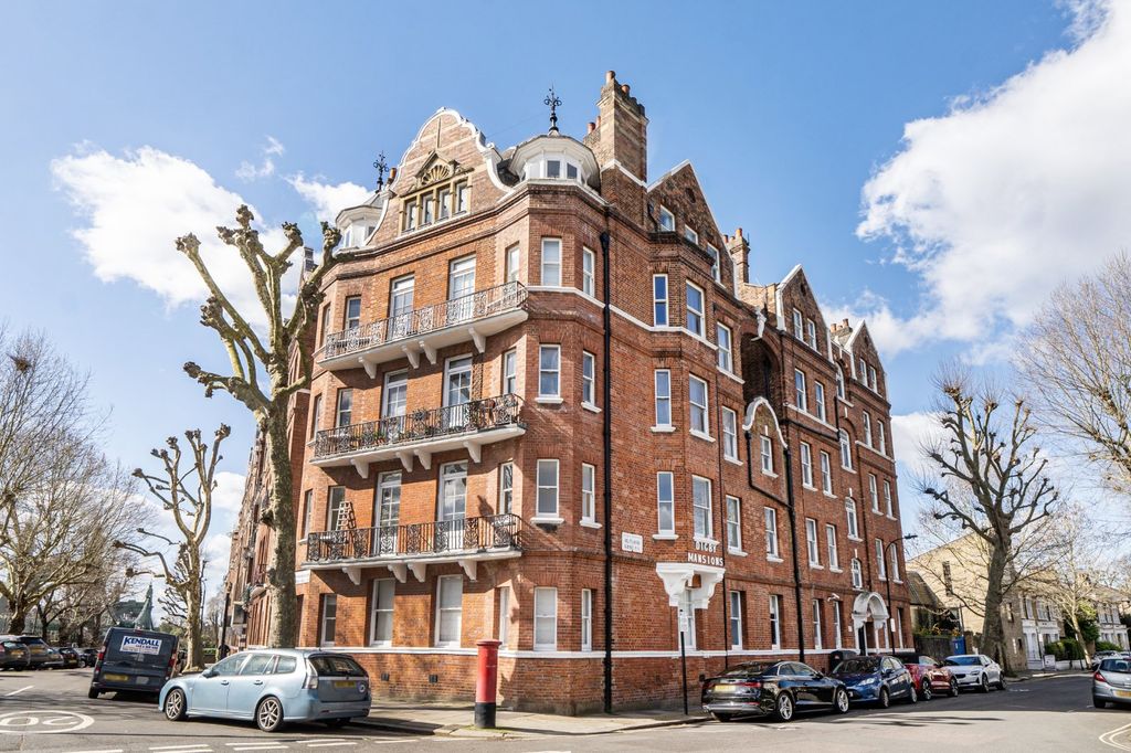 Property photo 1 of 19 Picture No. 02