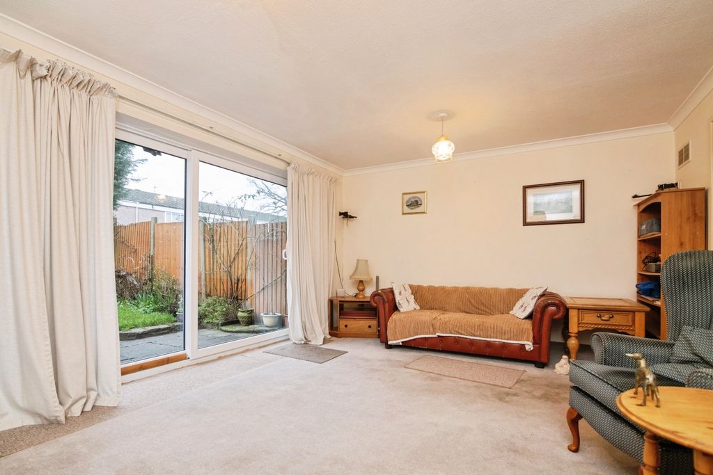 Property photo 3 of 15