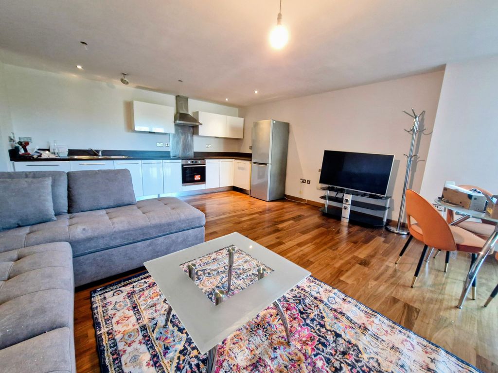 Property photo 1 of 20 749ee7E1-599c-41c4-8d96-820864150A61~1