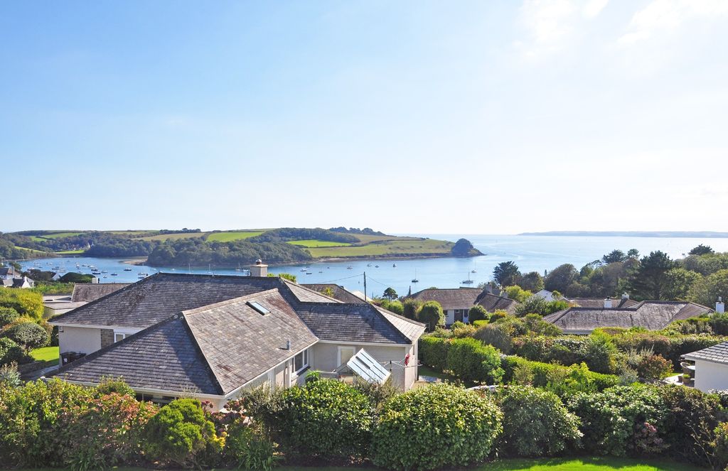 Property photo 2 of 22 4227283