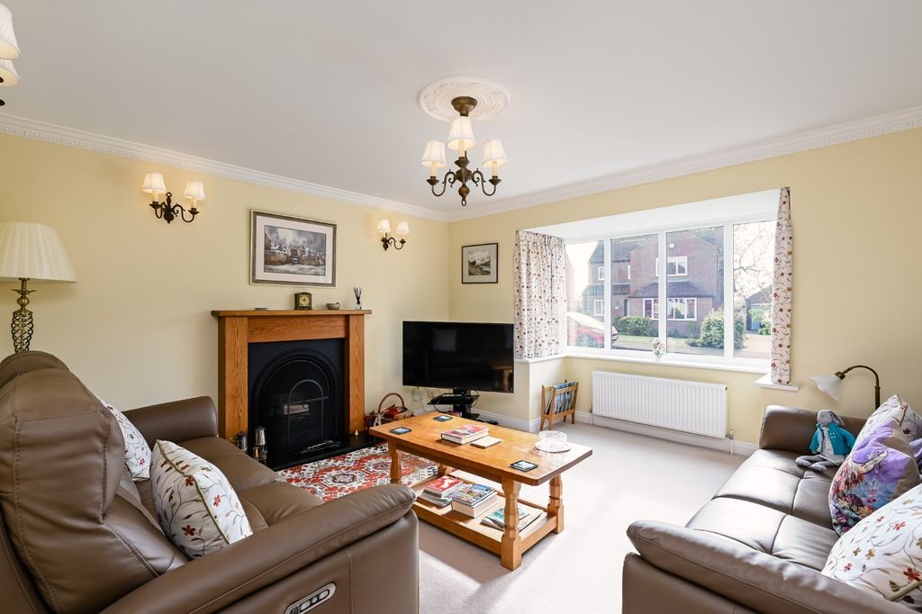 Property photo 2 of 15 Picture 2