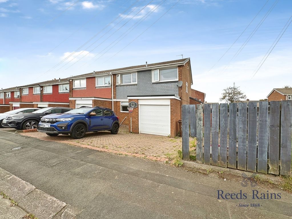 Property photo 1 of 18 Pbox-Img.Jpg