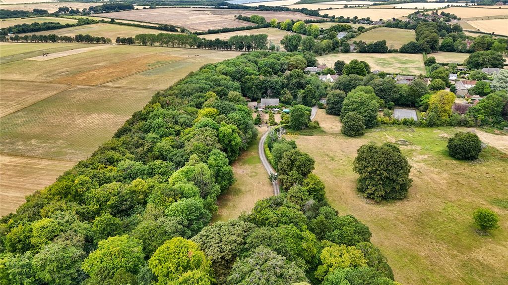 Property photo 2 of 20 Picture No. 03