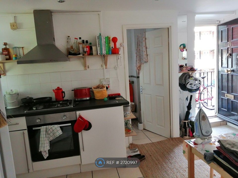 Property photo 1 of 6