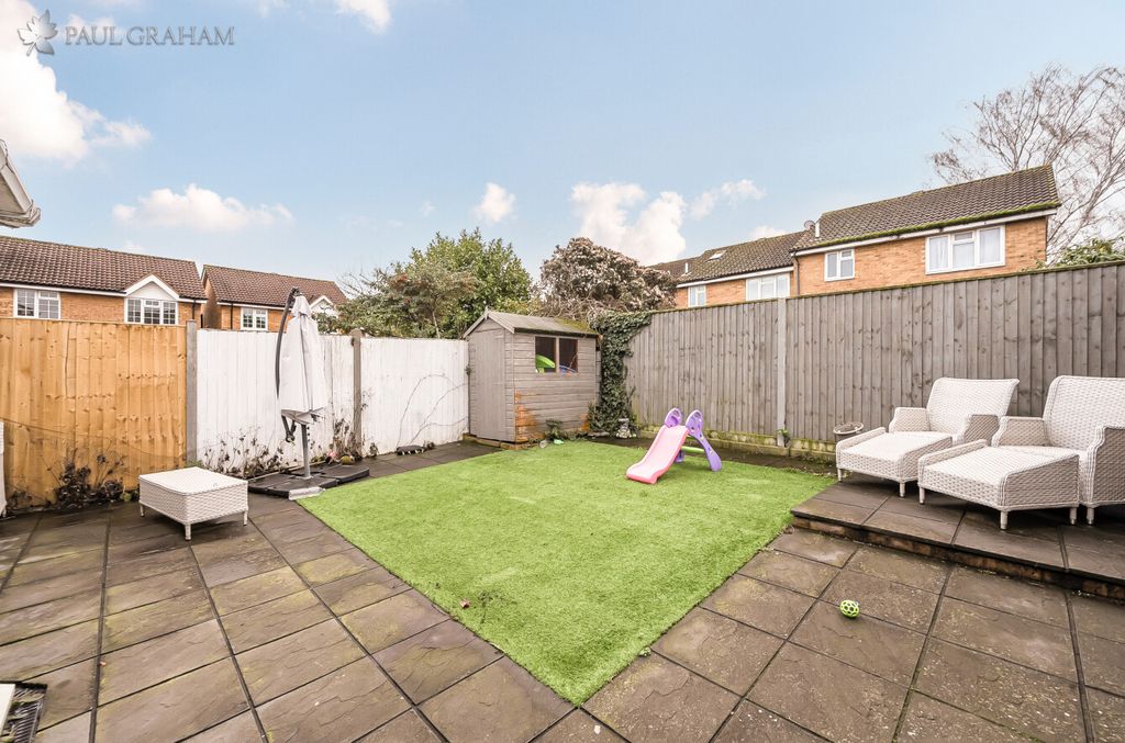 Property photo 3 of 19 9Ad7Dbd3-0Eb7-4E9A-B4Ff-8d988ee0520E