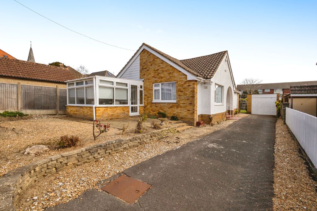 Property photo 1 of 15 Front