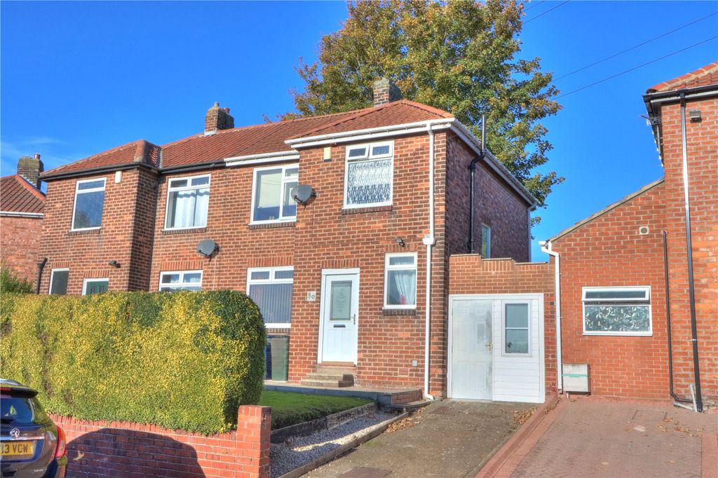 Property photo 1 of 9 Picture No. 11