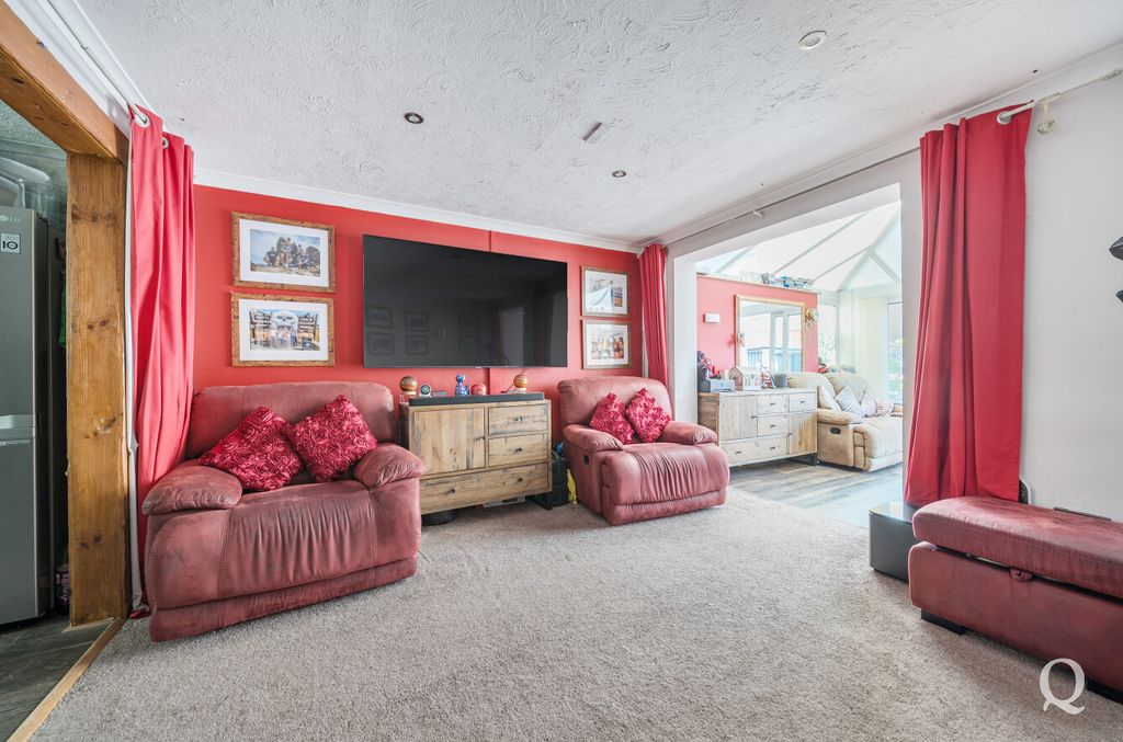 Property photo 2 of 21 Bd4Ad1B8-674F-42B...